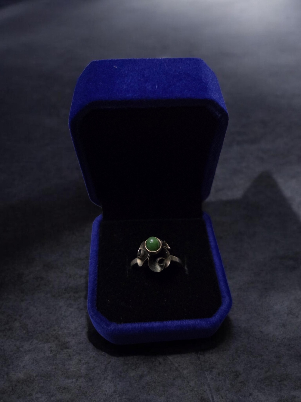 Vintage Sovet Era 1970 Sterling Silver Flower Ring with Green Stone